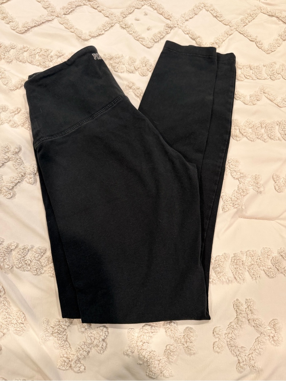 Victoria’s Secret Pink Black Women’s High-Waisted Jeans